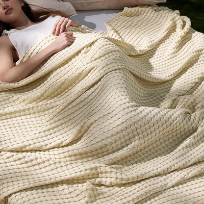 ❄️Cooling Bamboo Waffle Blanket - Soft Breathable Throw for Hot Sleepers