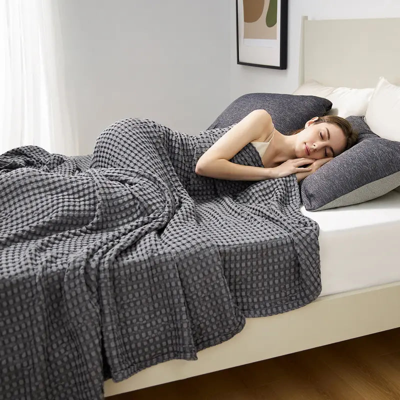 ❄️Cooling Bamboo Waffle Blanket - Soft Breathable Throw for Hot Sleepers